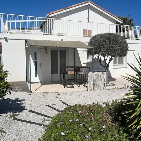 Διαμέρισμα Joli Prive Jardin A 10min Des Plages